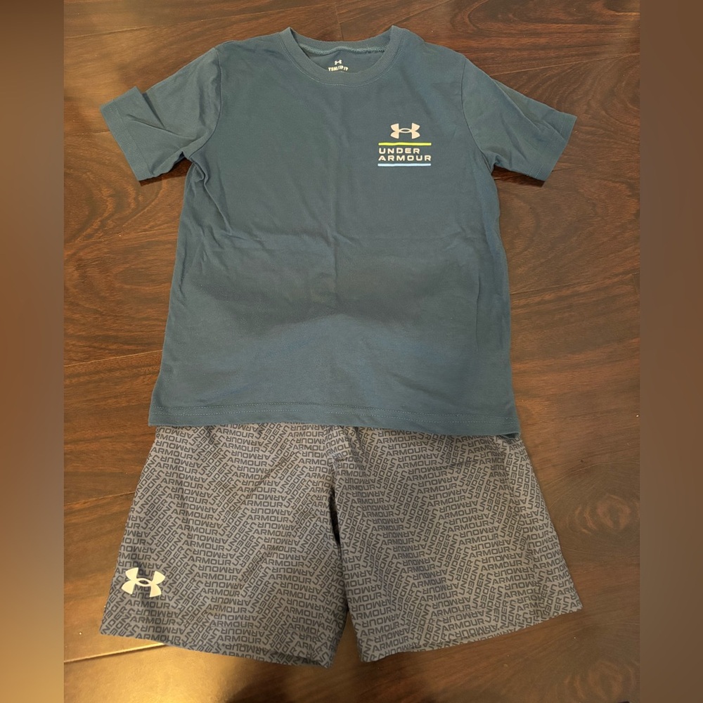 Under Armour Outfit YXS/SM